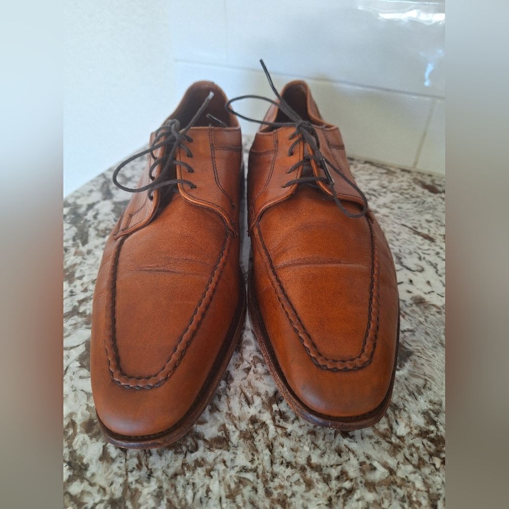 Allen Edmonds‎ Brown oxfords lace shoes size 9